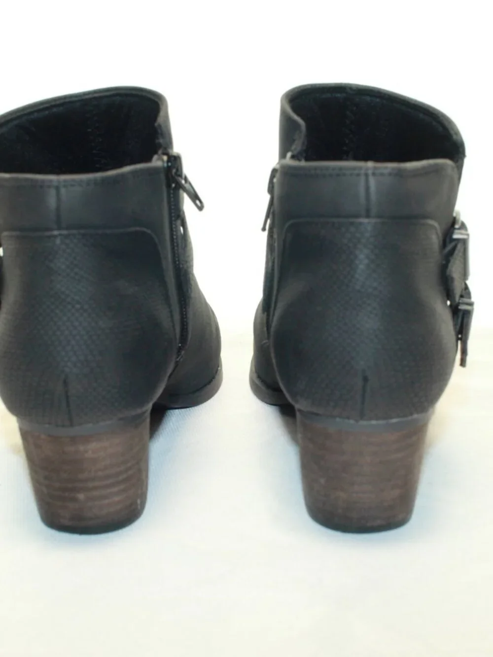 Life Stride SZ 8.5M Black Blaire Western Buckle Faux Nubuck  Side Zip Ankle Boot